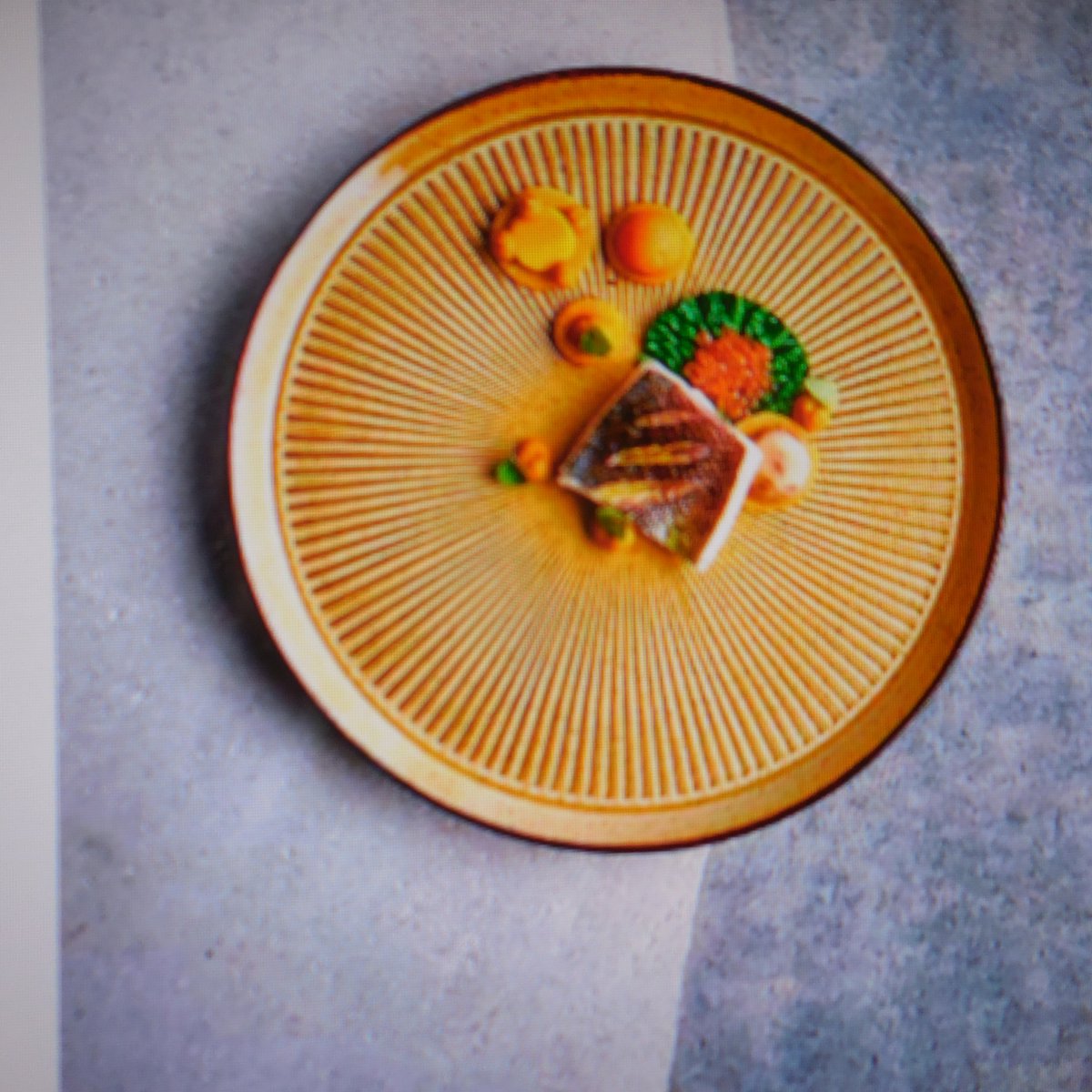 SOLAS MUSTARD DESSERTBORD D21CM