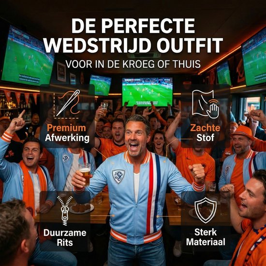 Man met Oranje jack, bier in de hand, omringd door juichende fans in een kroeg tijdens een voetbalwedstrijd. Jas is lichtblauw met strepen.