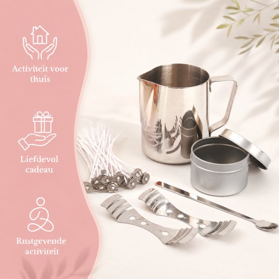 Kits voor het zelf maken van kaarsen: smeltpan, lonten, lontenhouders, blikje met deksel en een roerlepel.