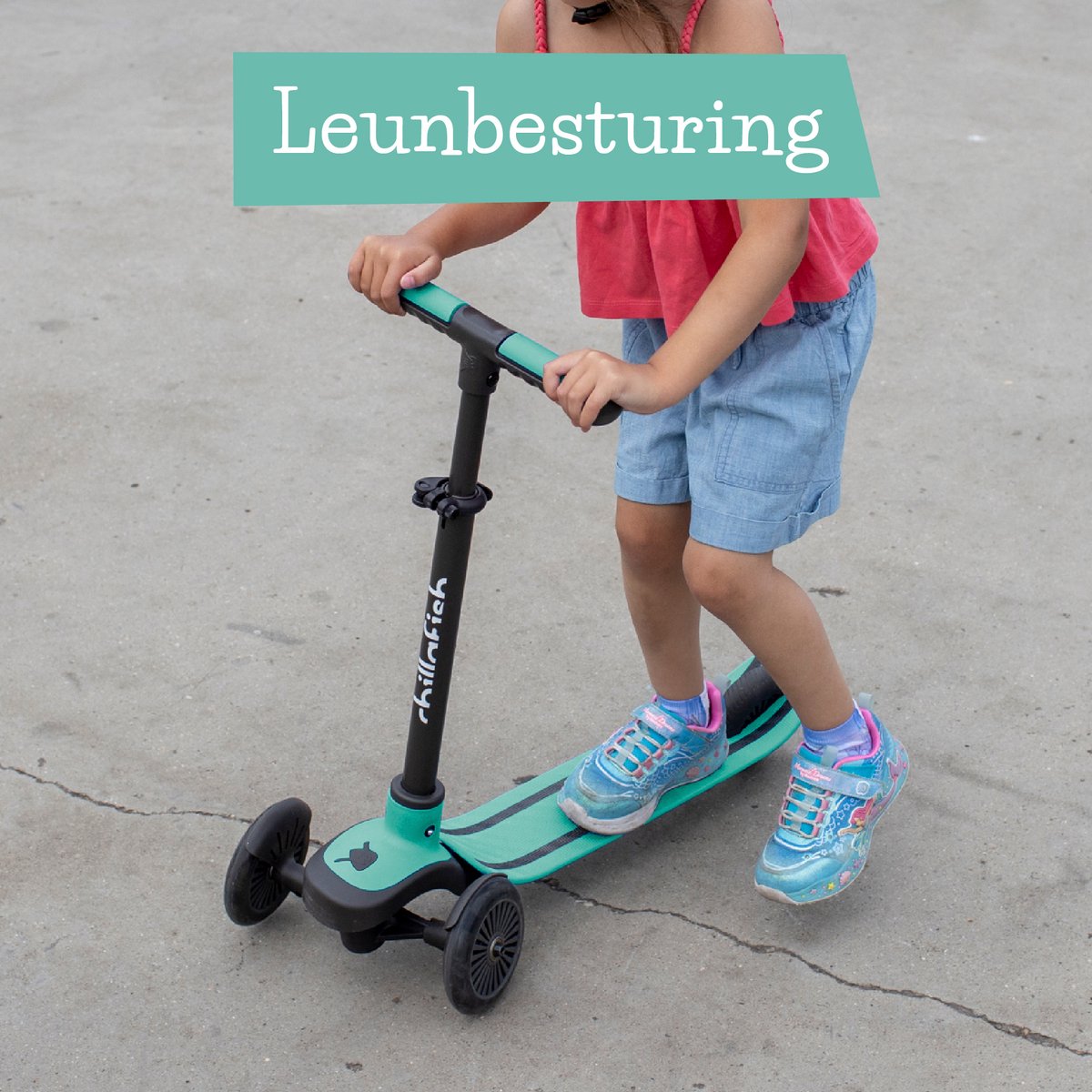 Chillafish Kinderstep 3 Jaar met drie wielen - Groen Blauw - Lichtgewicht step jongens met afneembaar stuur en voetrem - Aanpasbaar in hoogte - Leun-om-te-sturen - Extra grip handgrepen - Model Scotti 3 — afbeelding 4