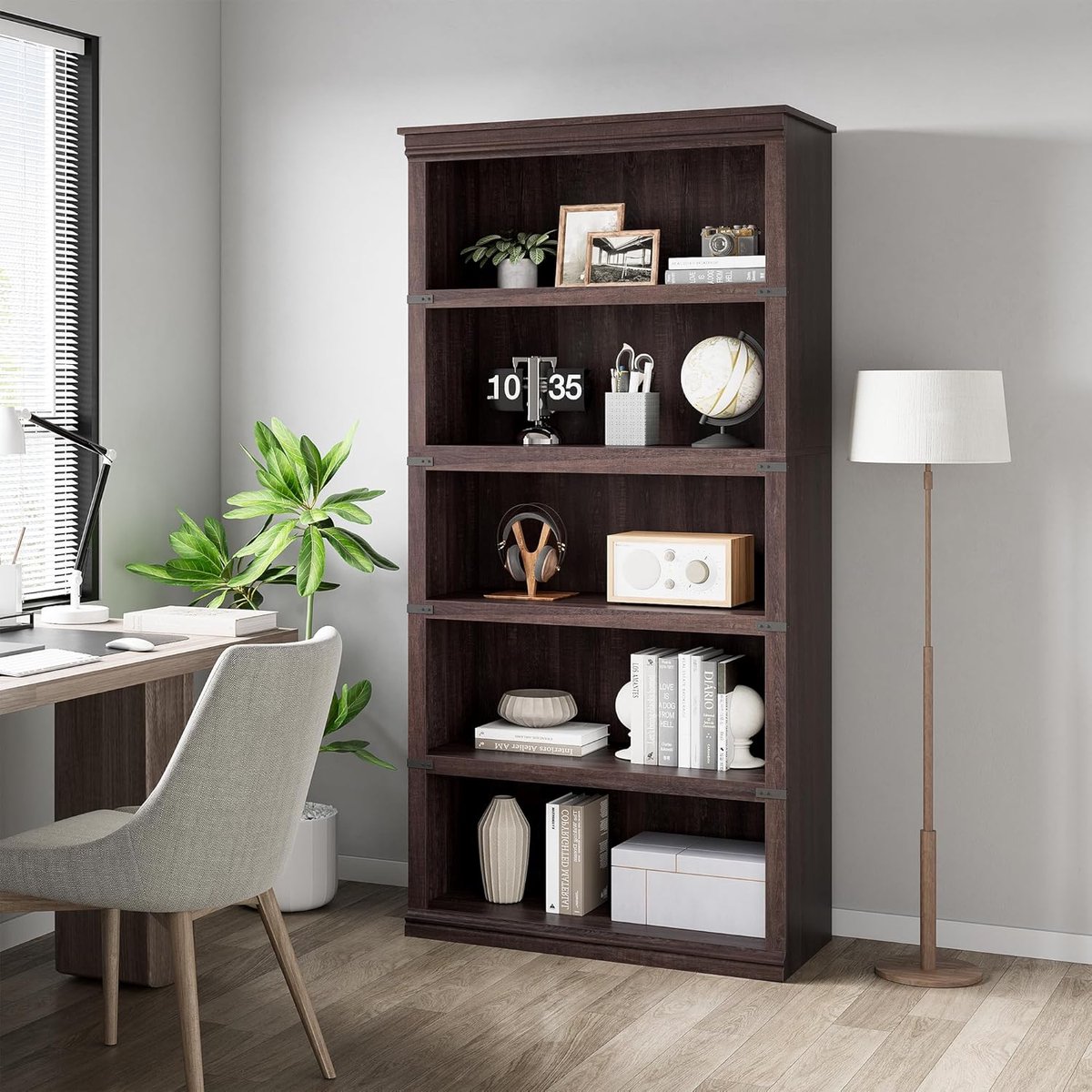 HOERFURIY Hoge Boekenkast met 5 Planken - Klassieke Houten Vakkenkast - Opbergkast voor Woonkamer & Kantoor - 171 cm Hoog - Kersenkleur