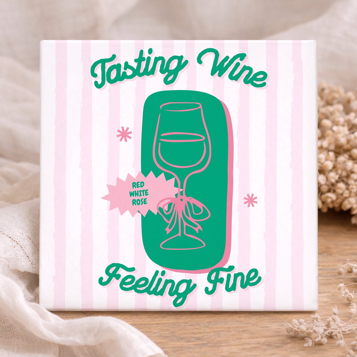 Printazzy - Tegeltjes met Tekst - Tasting Wine Feeling Fine - Wanddecoratie - Interieur - Keuken - Wijn Humor - Cadeau Voor Haar - Leuk Tegeltje