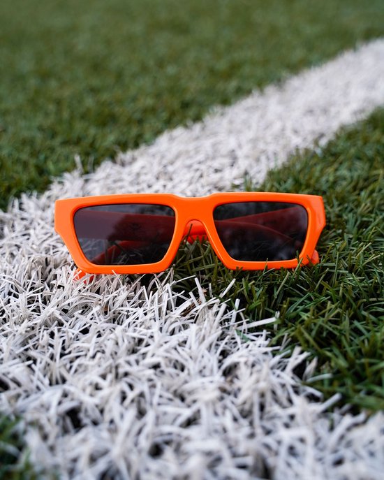 De Oranje Zonnebril - Oranje Zonnebril - Unisex model van Feestbrillen.com — afbeelding 2
