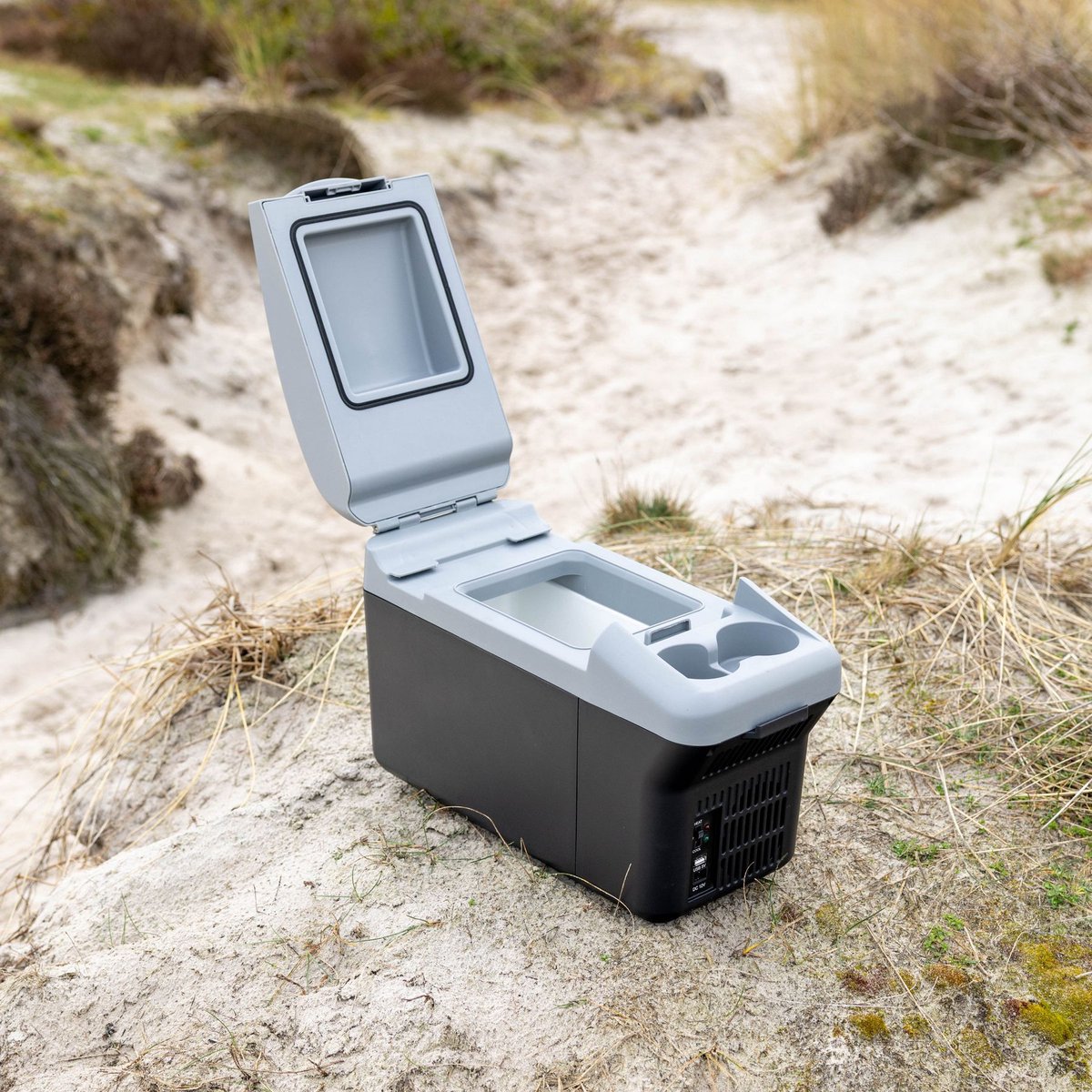 Volkstool® E8 Cool Box 8L - Mini Thermo Elektrische Koelbox - Werkt op 12V - Auto Koelbox - Ruimte voor 10 Blikjes (330ml) – foto 5