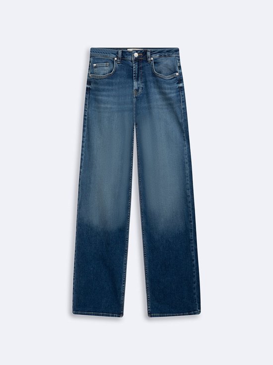 Losvallende LTB Enora jeans in een klassieke donkerblauwe wassing met een knoopsluiting en vijf zakken.