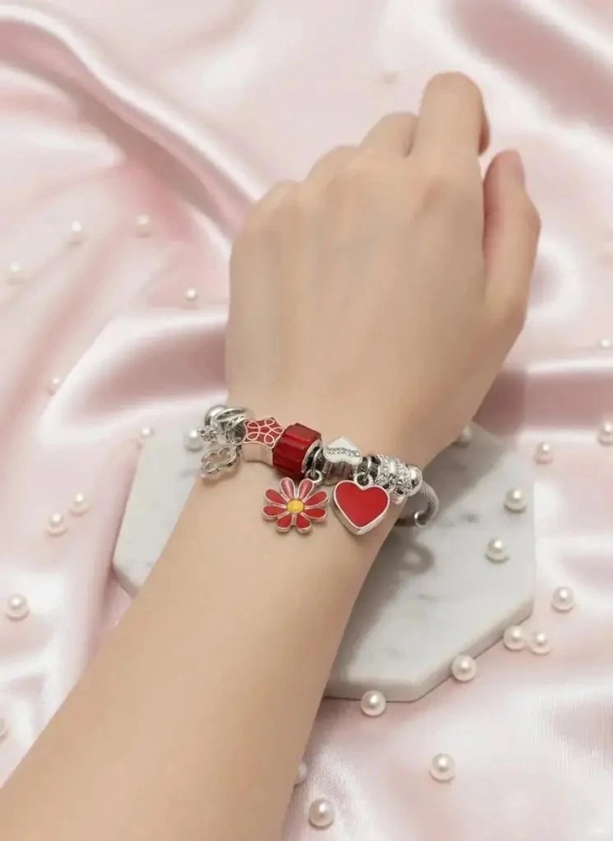 Dorvina 316L Roestvrij Staal Verstelbaar Zirkonia Zilverkleurig Rood Bloem met Bedel Armband