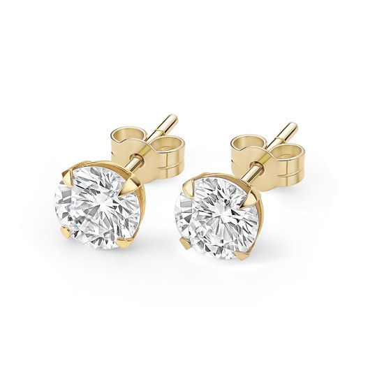 Clous d'oreilles en or avec pierres rondes et claires, 5mm de large. Une pierre pèse 0.5 carat.