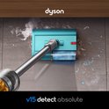 Dyson V15 detect absolute stofzuiger met turquoise opzetstuk die dweilt en schuim verwijdert van tegels.