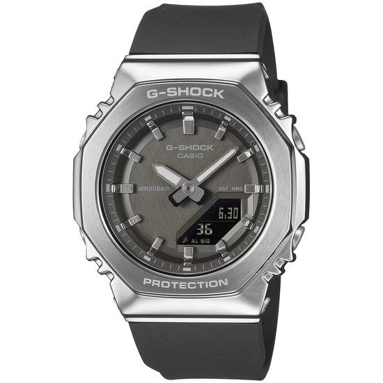G-SHOCK GM-S2110-1A1ER dameshorloge met zilverkleurige metalen kast, grijze wijzerplaat en zwarte band.
