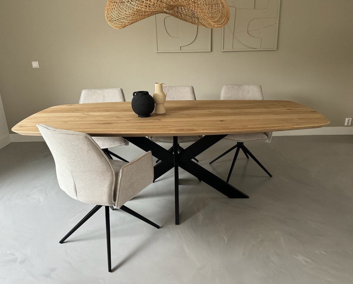 Eiken tafel deens ovaal 240cm naturel gelakt