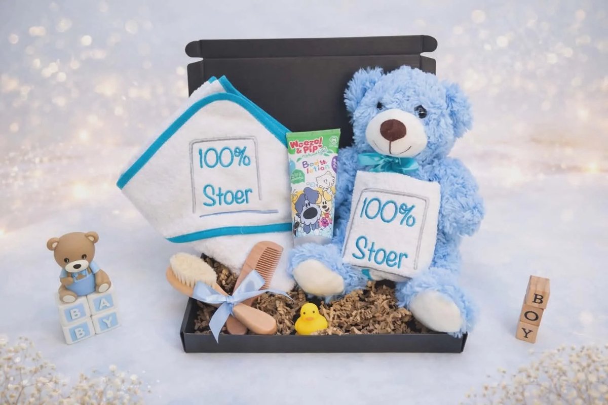 Luxe Kraamcadeau Set voor Jongens 7 stuks - Hawsaz.nl Cadeau- Geschenkset - Babygeschenkset - Babyshower - Baby Knuffel 35 cm- Gepersonaliseerde cadeaus - Badcape - Babyverzorging - Slabbetje - Cadeau met naam