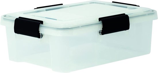Transparante kunststof opbergdoos van 10 liter met zwarte sluitingen.