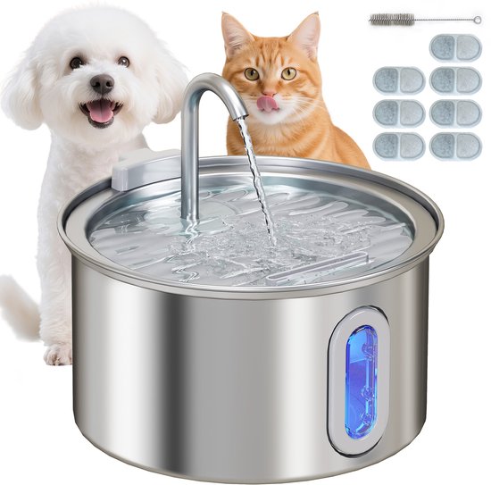 Zilverkleurige drinkfontein van roestvrij staal met LED-indicatie, waaruit een rode kat en een witte hond drinken. Extra filters.