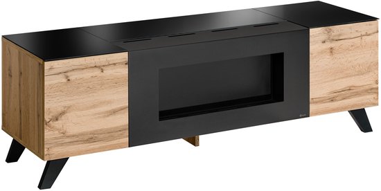 Tv-meubel met houten deuren, zwart glazen blad, zwarte open haard en zwarte schuine poten.