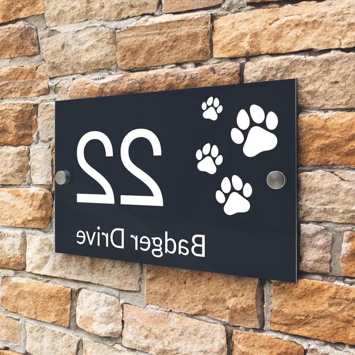 Huisnummerbord Acryl - Adresbord Buiten - Huis Nummer Tonen - Met Poot Print - 38 x 25 cm - Zwart Goud