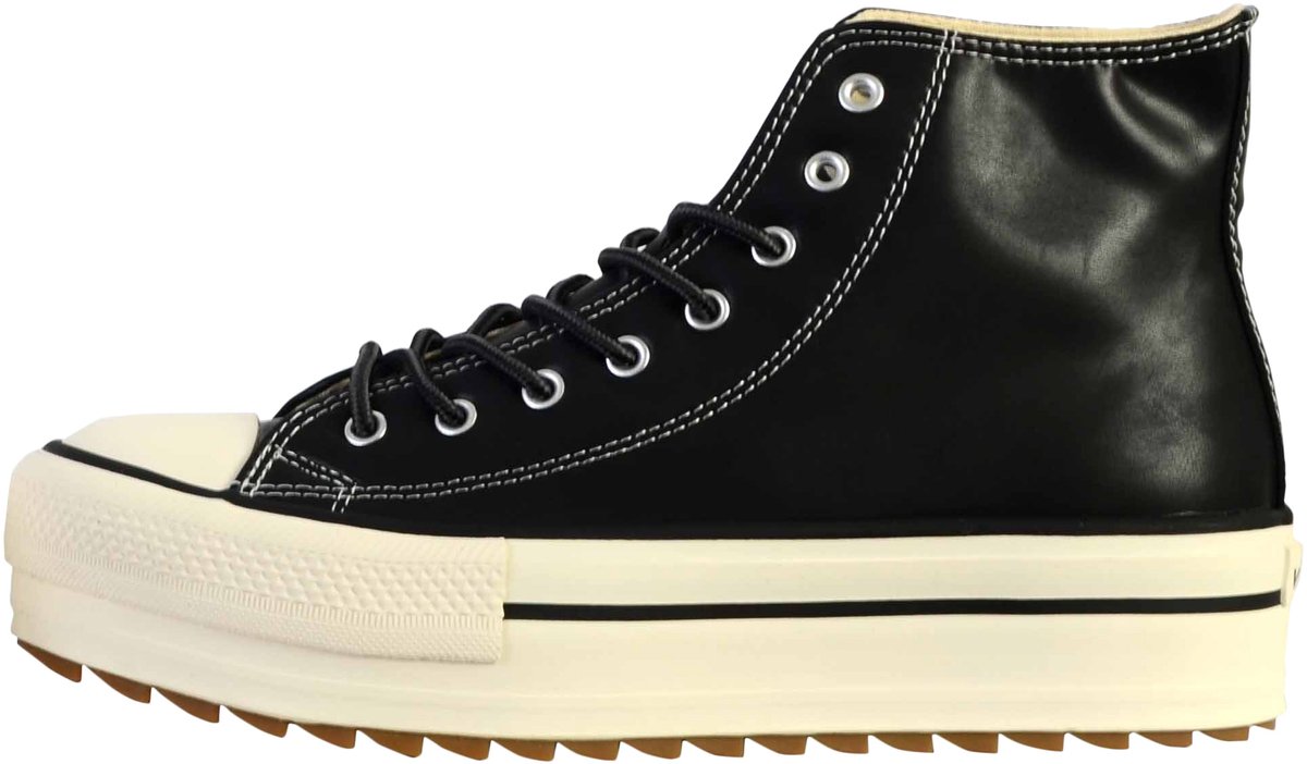 Hoge sneakers met veters