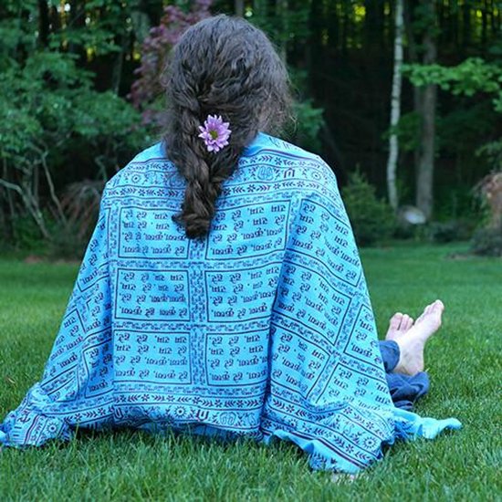 Meditatie omslagdoek met mantra Maha, XL, 220 x 106 cm, turquoise van Yogi & Yogini — afbeelding 3