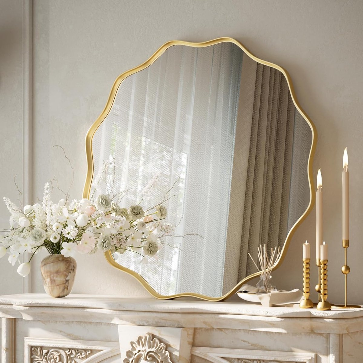 Koonmi Large Round Mirror with Wavy Edge, 60 cm Wall Mirror with Textured Metal Frame, for Hanging or Wall, for Bathroom, Entrance, Living Room, Gold