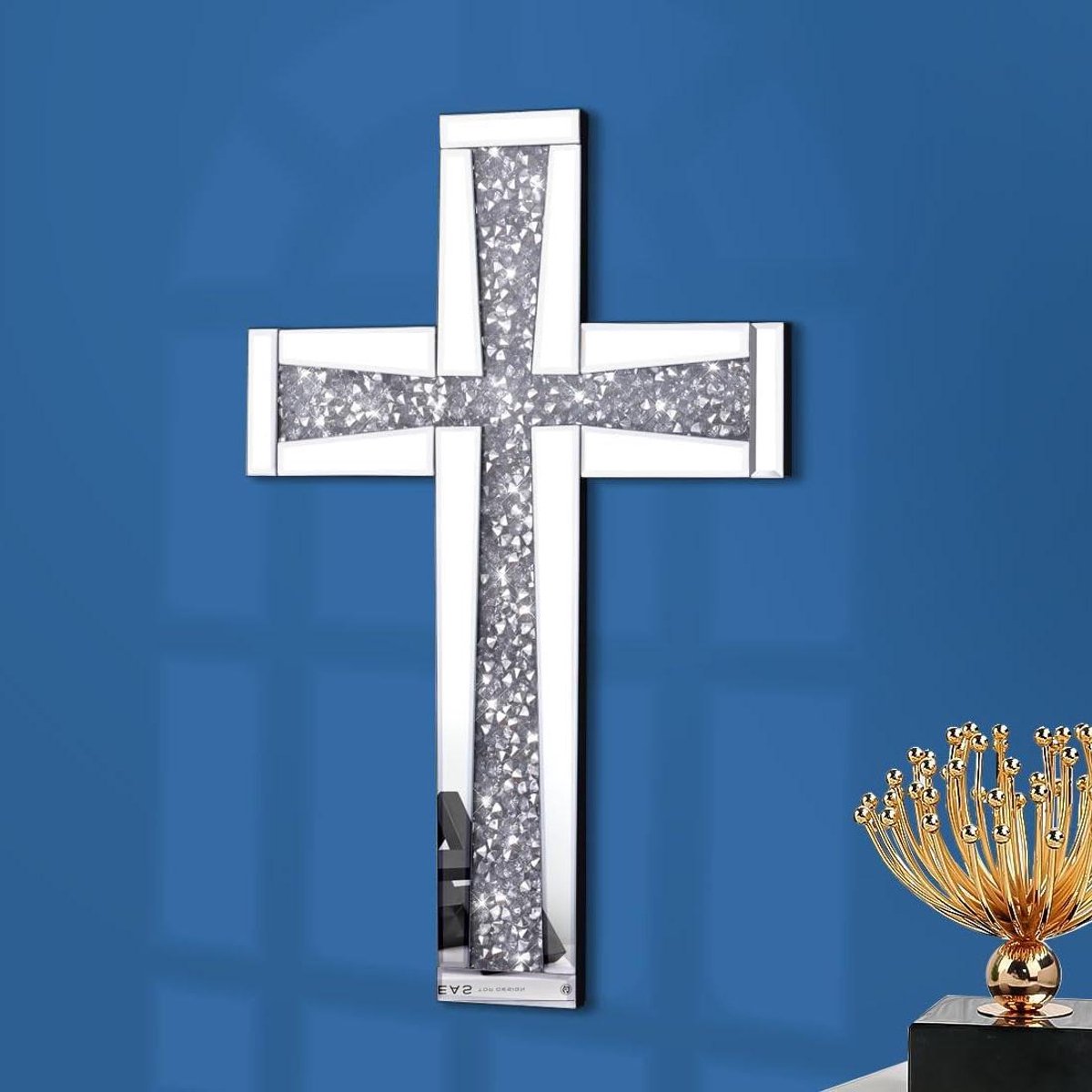 Wandkruis - Spiegelend kruis - Interieur decoratie - Acryldiamant versiering - 50 x 30 cm - Zilver