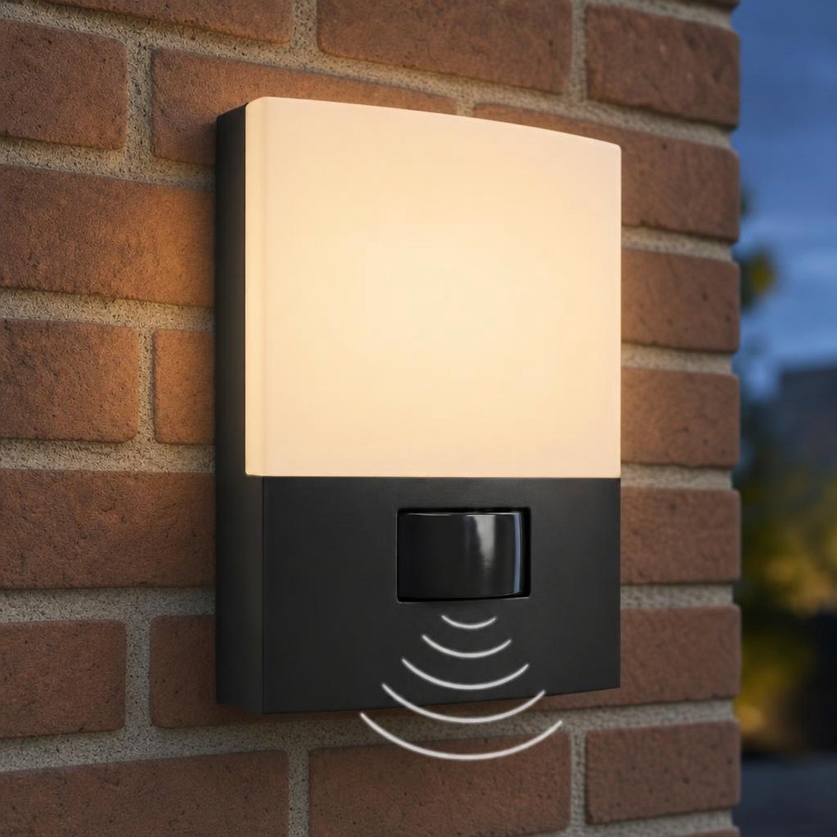 Oplaadbare buitenlamp met bewegingssensor - USB oplaadbaar - rechthoekig - LED - 2700K - zwart