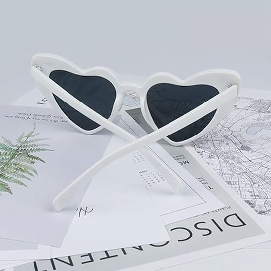 Daity Hartvormige zonnebrillen voor dames - Feestbrillen in hartvorm - Retro cat-eye zonnebrillen in moderne stijl - Zonnebrillen met UV-bescherming van daity — afbeelding 2