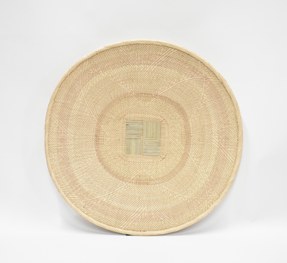 Afrikaanse Binga Basket Ø 58 cm - Licht bruine wandschaal - muurschaal - Wanddecoratie - Tonga mand - Muurdecoratie - Natuurlijke hand gevlochten wandschaal Zimbabwe (9) Ibiza Boho stijl