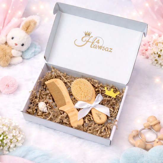 Foto: Gepersonaliseerd houten kam en borstel setje 2 stuks hawsaz nl cadeau genderneutraal borstelset kraamcadeau babycadeau cadeau voor tweeling kraamcadeau met naam verzorgingsset geboortecadeau met naam voor jongens en meisjes