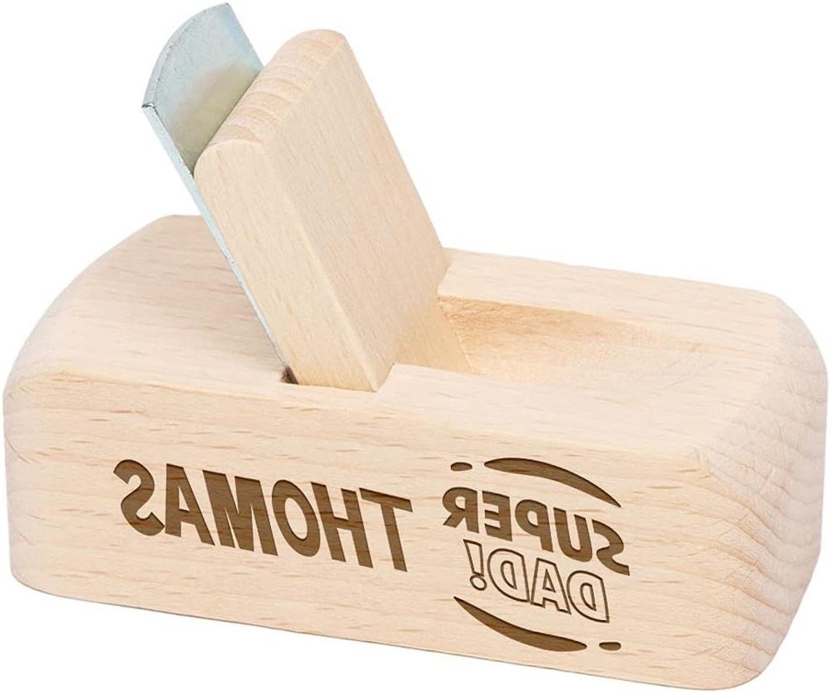 Flesopener Hout - Bieropener Schaaf - Cadeau Papa - Gegraveerd Motief - 8.5 cm - Natuurlijk Hout