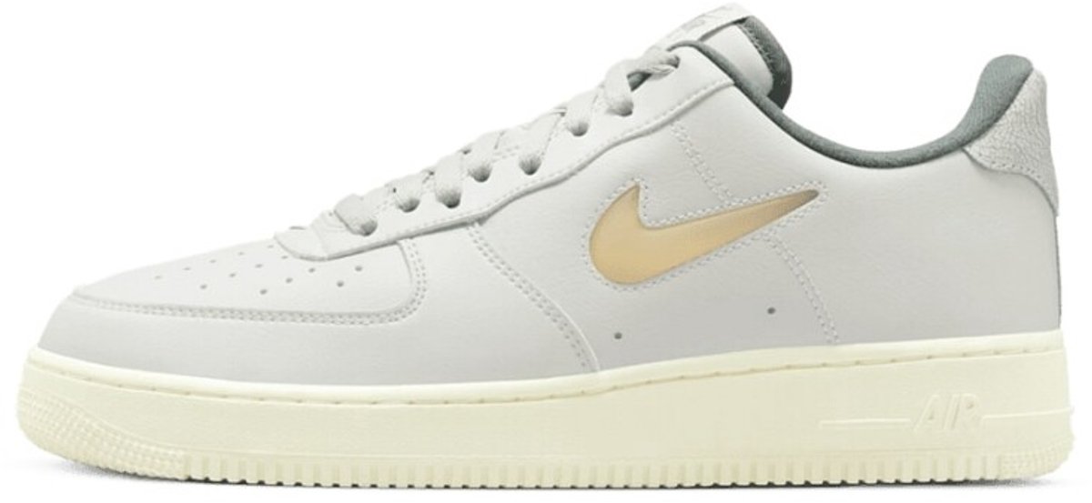 Nike Air Force 1 Low 07 Jewel Light Bone Coconut Milk Creme