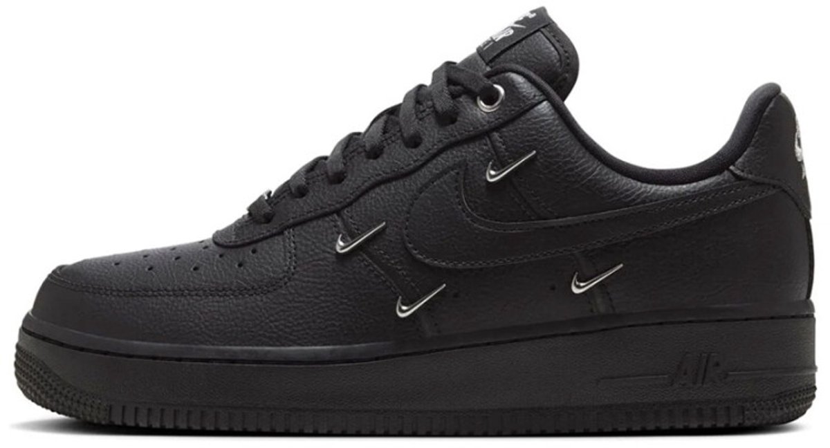 Nike Nike Air Force 1 ’07 LX Sneakers Dames Zwart