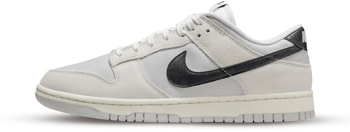 Nike Dunk Low Certified Fresh Grijs