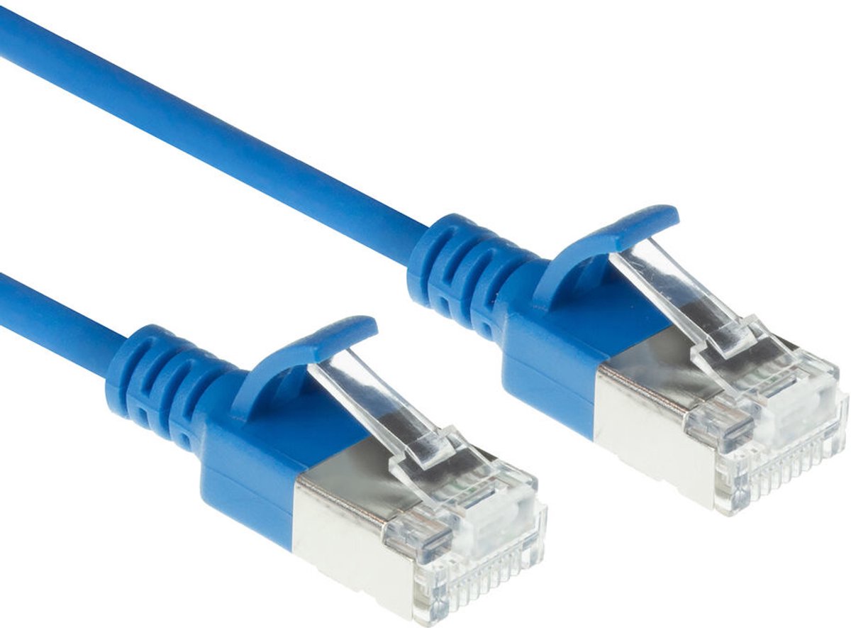 ACT Blauwe 3 meter LSZH S/FTP CAT6A slimline patchkabel snagless met RJ45 connectoren DB7603