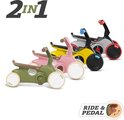 Vier loopauto's op een rij: groen, roze, geel en grijs/rood. '2IN1' logo.