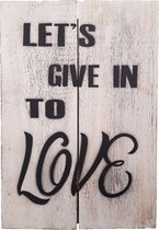 Houten tekstbord “let's give”