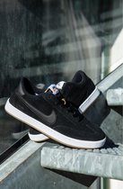 Nike SB FC Classic - Maat 41 - Zwart Wit - Skateschoenen Unisex - Doos Zonder Deksel