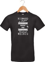 mijncadeautje - T-shirt unisex - zwart - Niemand is perfect - Duitse Dog - maat M