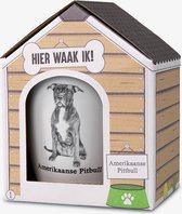 Mok - Hond - Cadeau - Amerikaanse Pittbull - Gevuld met een verpakte zuurtjesmix - In cadeauverpakking met gekleurd lint