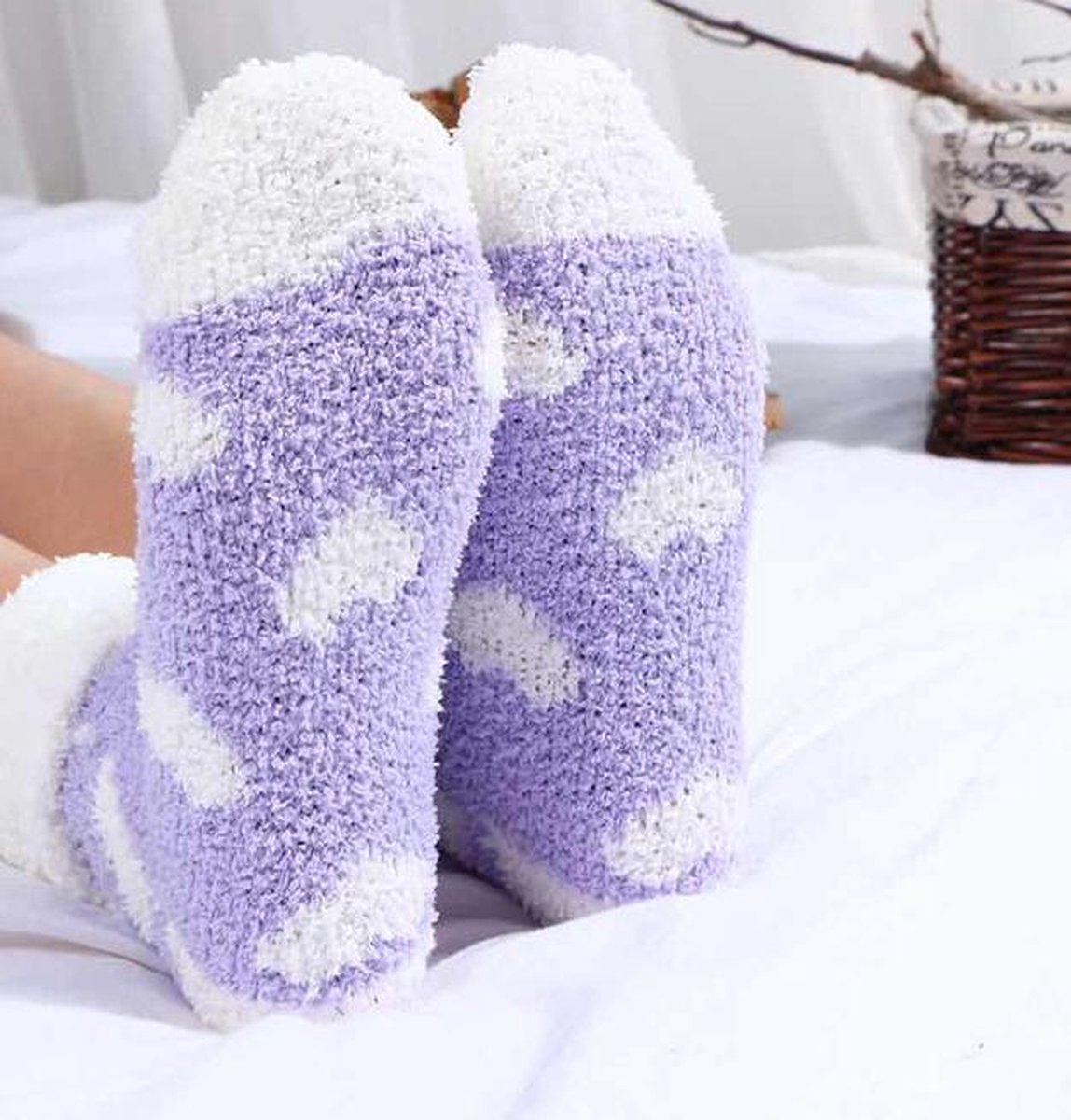Fluffy sokken dames - warm - paars / wit - huissokken - print hart / hartjes - 36-40 - extra zacht - cadeau - voor haar
