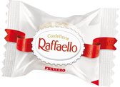 Ferrero Raffaello Coconut Chocolates Gift Box - chocolade geschenk set - 230gram