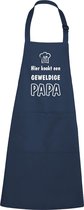 mijncadeautje - luxe schort - hier kookt een geweldige papa - navy / blauw - opdruk wit