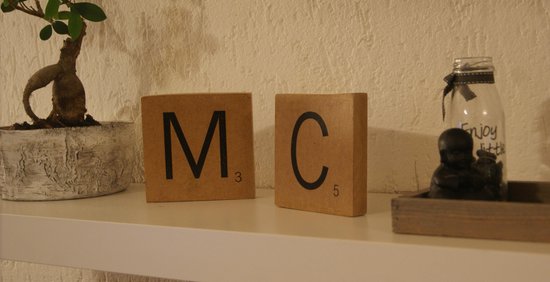 Lettres de Scrabble en bois - 2 pièces - 12 x 12 cm - Coffret cadeau - Personnalisé - Décoration murale en bois