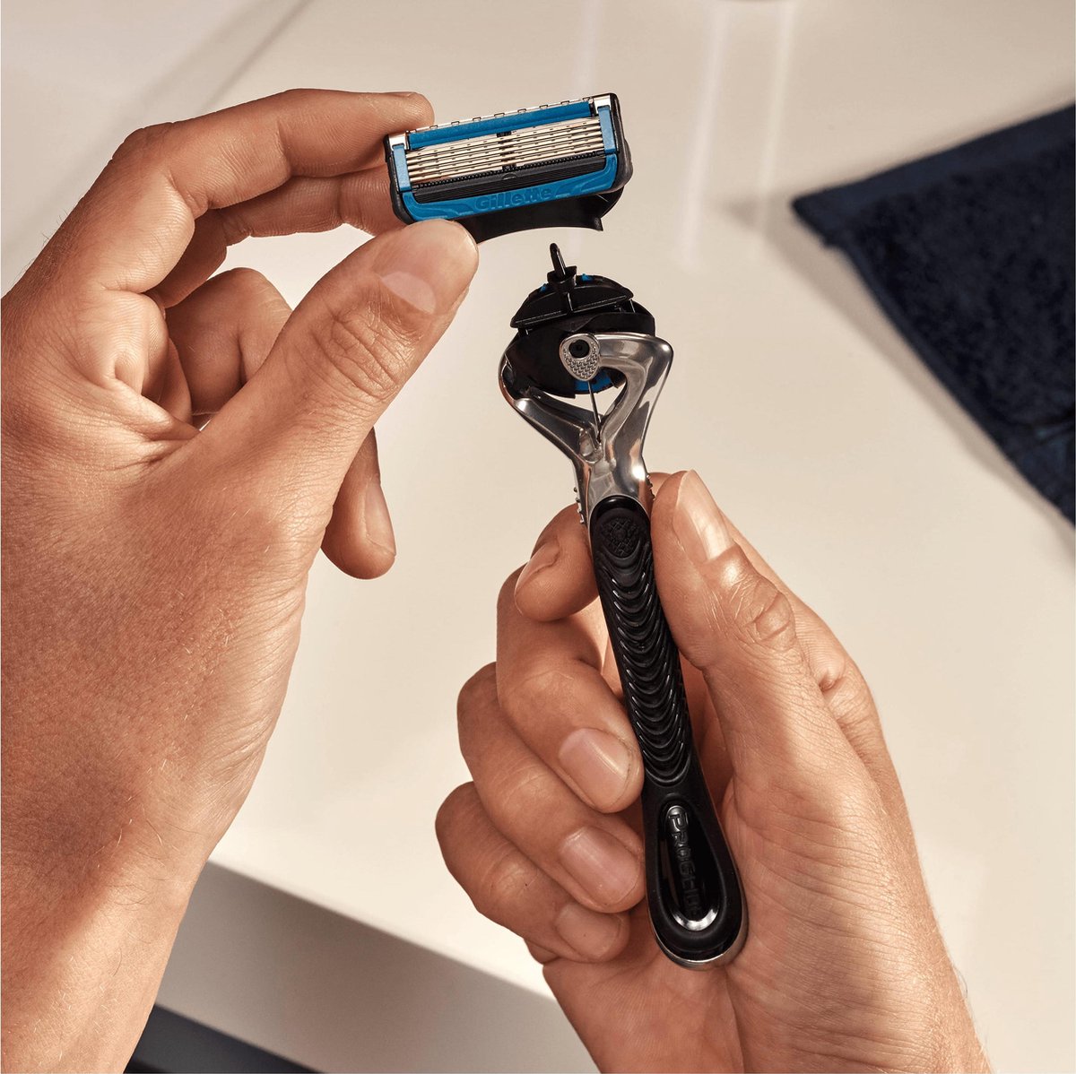 Gillette ProShield Chill Scheermesjes Voor Mannen - 9 Navulmesjes