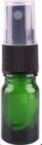 Groen sprayflesje 5 ml met spraydop/verstuiver - glazen sprayfles - aromatherapie