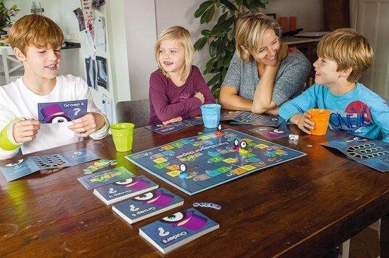 Thumbnail van een extra afbeelding van het spel Squla Familiebordspel voor groep 4-8 + ouders - Educatief Bordspel Leerzaam Speelplezier + Kumbu Kaartspel -gezelschapsspel - Educatief spel - Verbetert taal, rekenen, geschiedenis, natuur & techniek, aardrijkskunde en geheugen