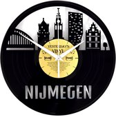 Skyline Nijmegen - Klok gemaakt van vinyl - langspeelplaat - LP klok - Met geschenkverpakking