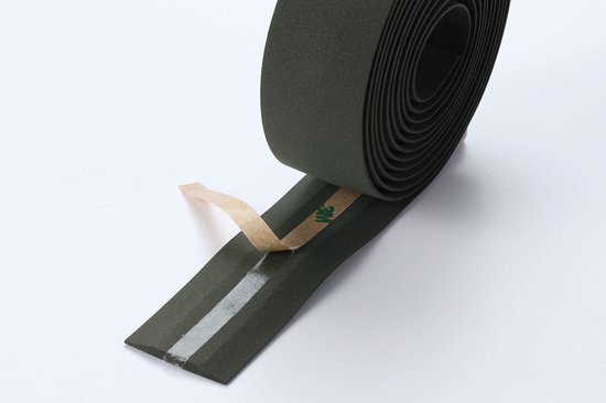 Rol olijfgroen stuurlint, met de beschermfolie van de tape.