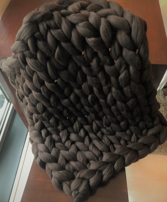 HOMEY & STUFF - Tapis en grosse laine tricotée - fait main - couverture en  laine -... | bol