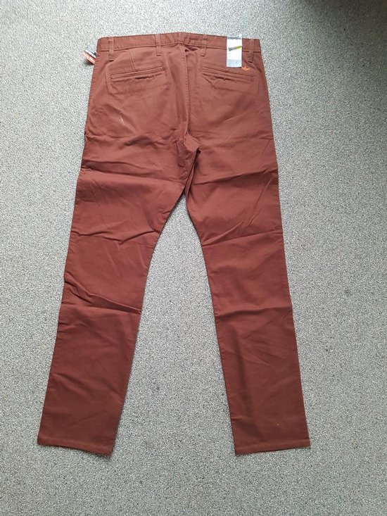 pantalon dockers - alpha teak- 34x34 | bol.com