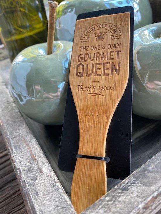 Foto: Gourmetspatel gourmet tekst op hout de one only gourmet queen that s you 13 cm