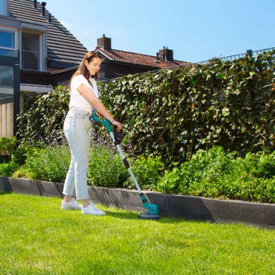 Coupe-herbe VONROC 20V – VPower 20V - Incl. Batterie 4.0 Ah et chargeur – 250mm – Double coil (2x4m) – Tige télescopique